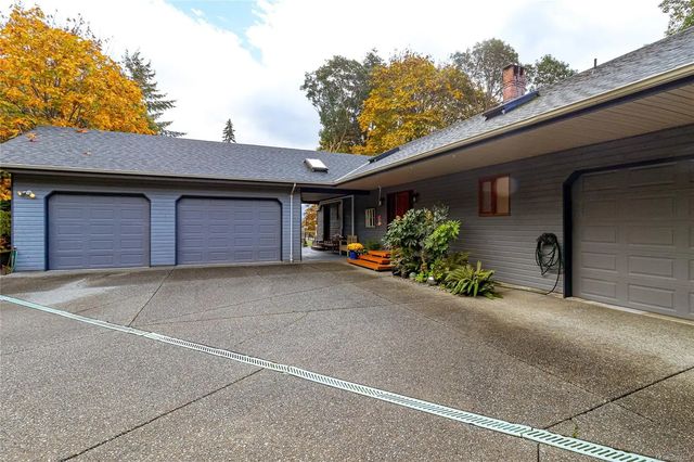 4 of 69 - 10662 Alder Cres, Youbou, BC