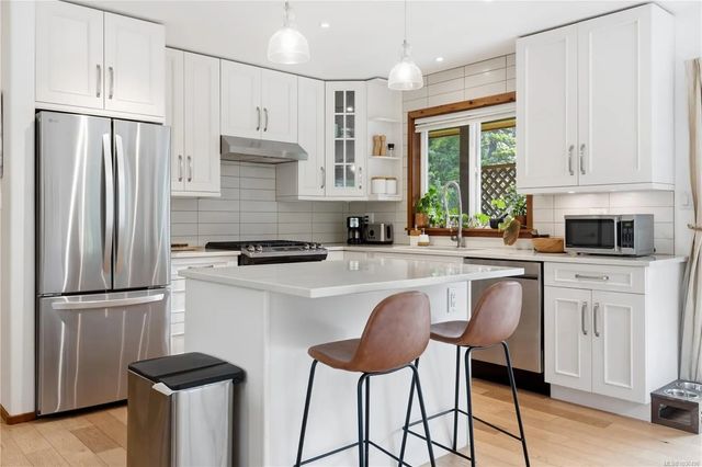 2 of 43 - 75 Sutton Rd, Ucluelet, BC