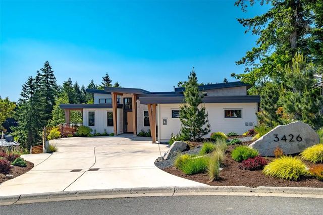 4 of 79 - 3426 Bromley Pl, Nanoose Bay, BC