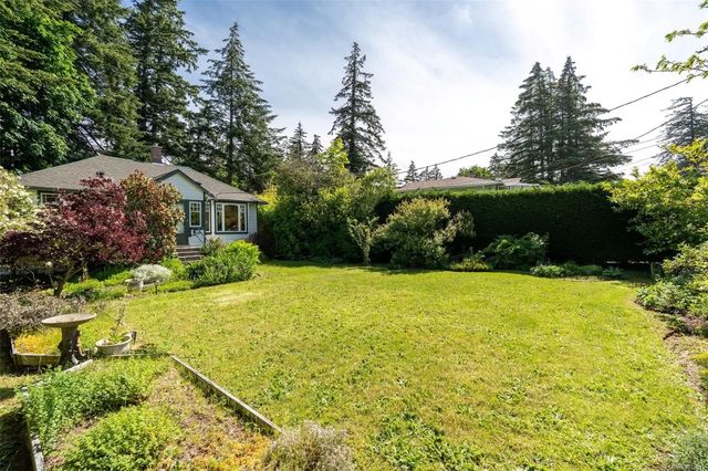 4 of 41 - 713 Kangaroo Rd, Metchosin, BC