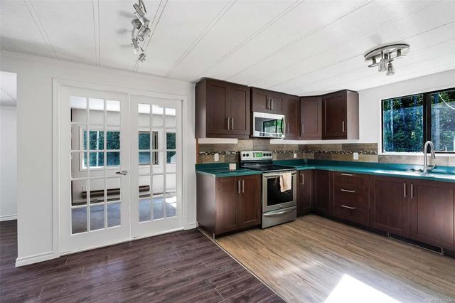 3 of 35 - 1105 Bourban Rd, Mill Bay, BC