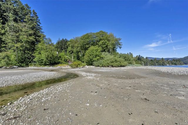3 of 72 - 412 Isabella Point Rd, Salt Spring, BC
