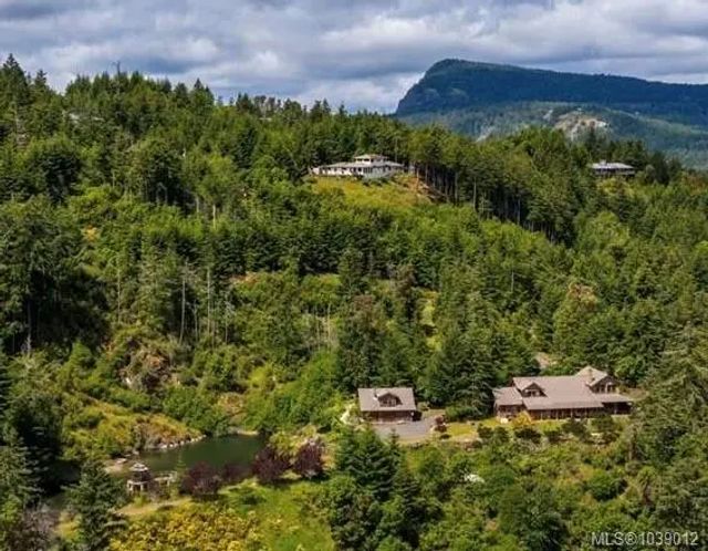 2 of 48 - 177 Jennifer Way, Salt Spring, BC