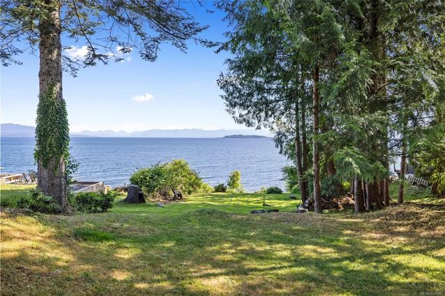 4 of 36 - 1378 Reef Rd, Nanoose Bay, BC