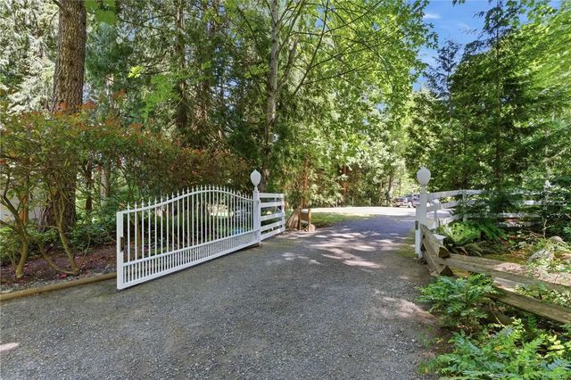 3 of 62 - 2484 Gibbs Pl, Mill Bay, BC