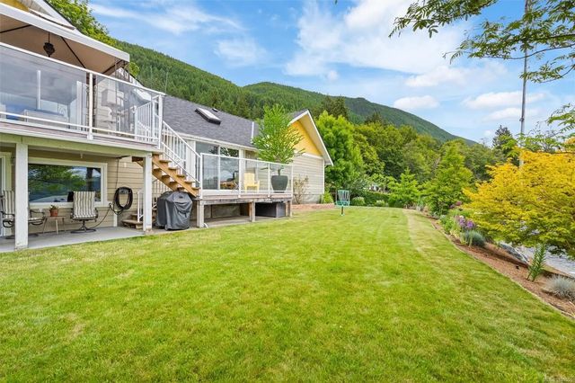 3 of 55 - 8500 Maple Ridge Rd, Youbou, BC