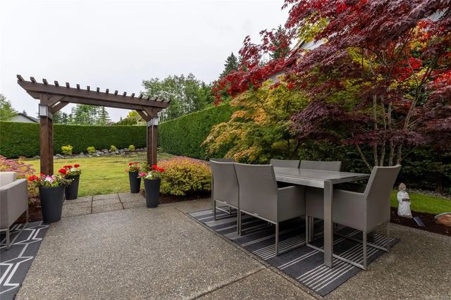 5 of 40 - 2554 Stubbs Rd, Mill Bay, BC