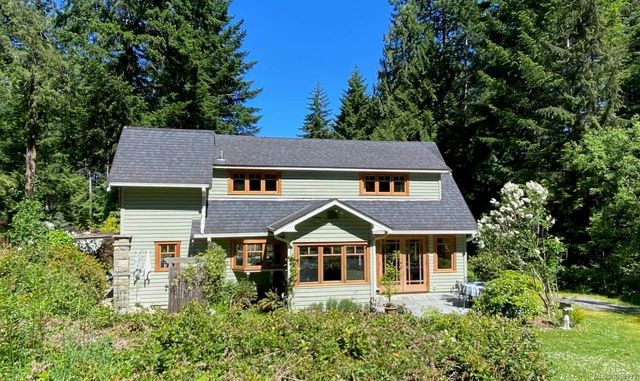 2 of 45 - 2254 North End Rd, Salt Spring, BC