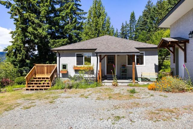 3 of 50 - 10093 Youbou Rd, Youbou, BC
