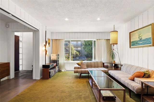 3 of 34 - 626 Constance Ave, Esquimalt, BC