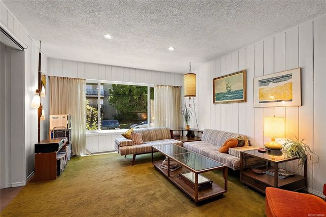 4 of 34 - 626 Constance Ave, Esquimalt, BC