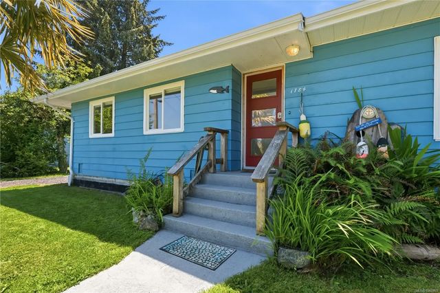 2 of 40 - 1784 Cypress Rd, Ucluelet, BC