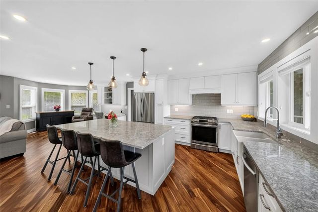 2 of 41 - 2394 Tanner Ridge Pl, Central Saanich, BC