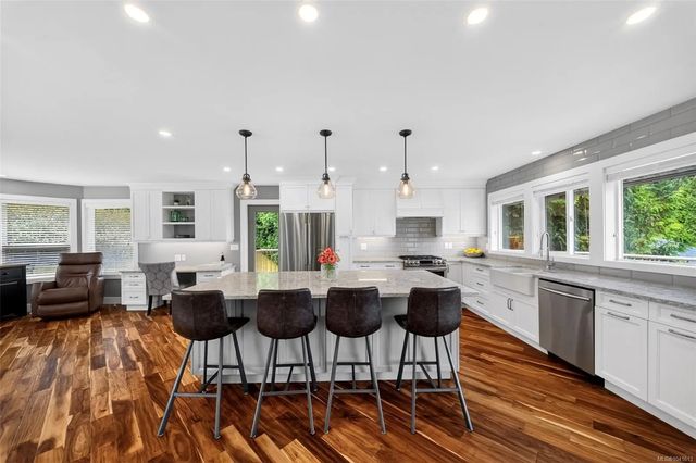 3 of 41 - 2394 Tanner Ridge Pl, Central Saanich, BC