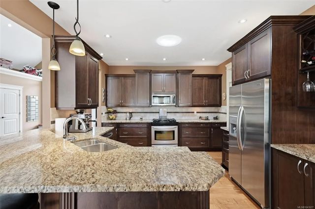 3 of 81 - 1681 Granite Rd, Nanoose Bay, BC