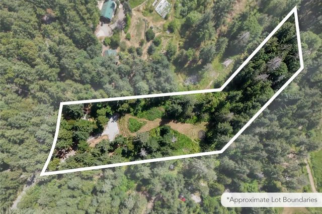 2 of 45 - 277 Stark Rd, Salt Spring, BC