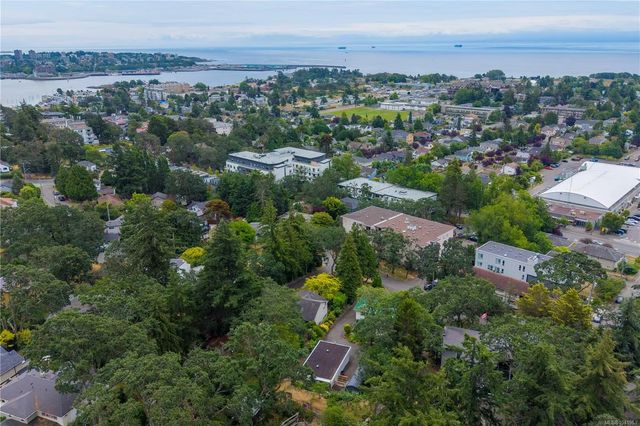 3 of 48 - 628 Fernhill Rd, Esquimalt, BC