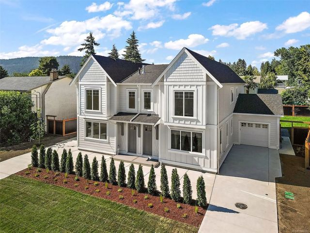 4 of 39 - 1870 Doney Rd 101, Central Saanich, BC
