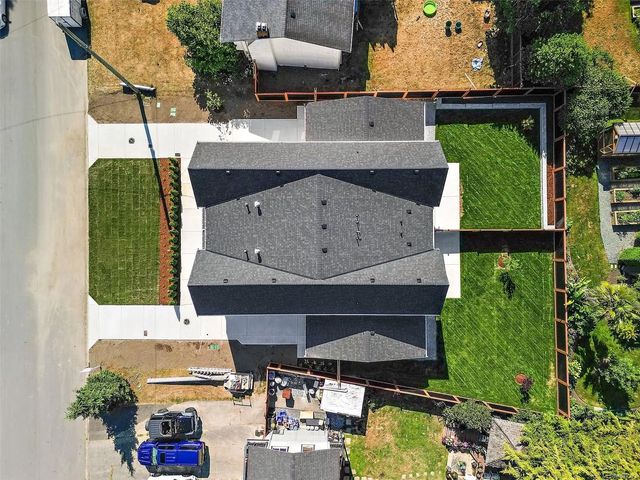 5 of 39 - 1870 Doney Rd 101, Central Saanich, BC