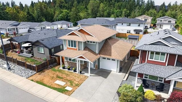 2 of 36 - 636 Giovando Way, Ladysmith, BC