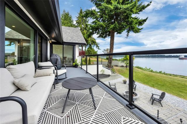 2 of 58 - 299 Gill Rd, Ladysmith, BC