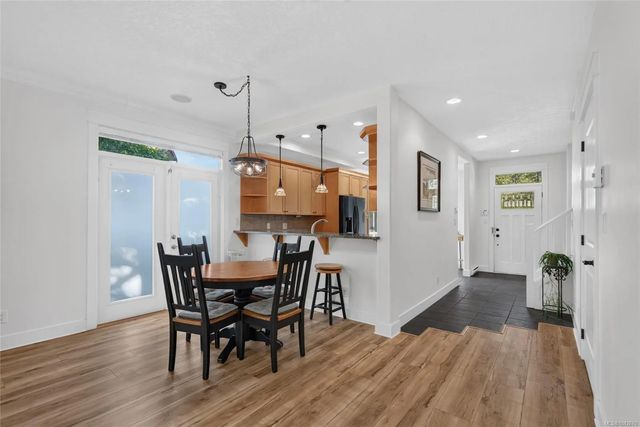 4 of 39 - 7250 West Saanich Rd 5a, Central Saanich, BC