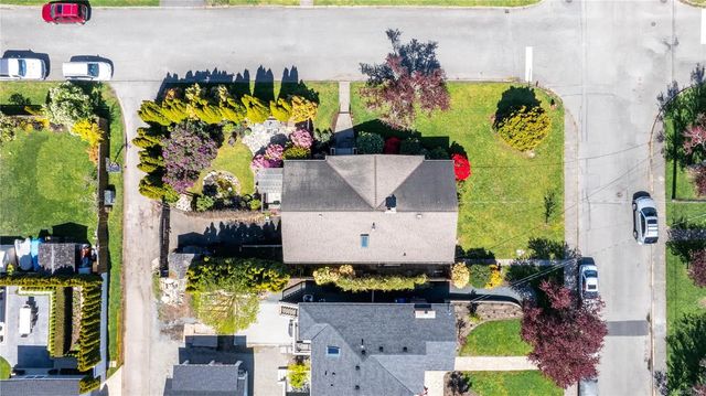 5 of 27 - 2678 Dunlevy St, Oak Bay, BC