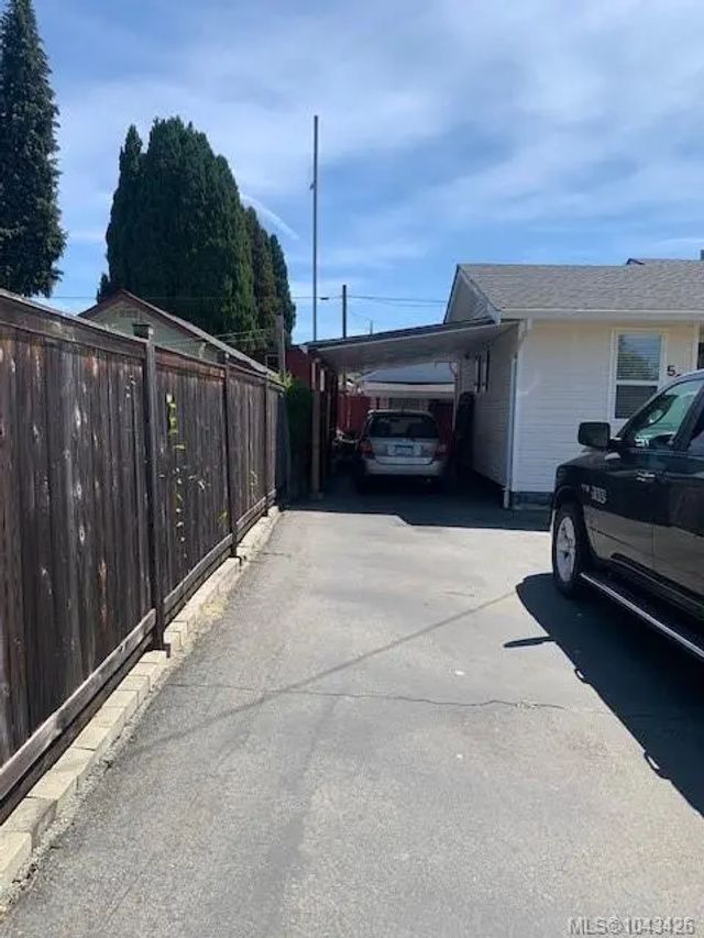 3 of 18 - 509 Warren St, Ladysmith, BC