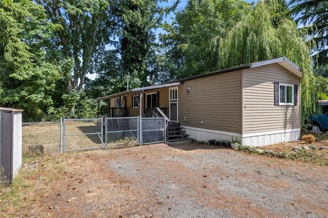 3 of 26 - 971 Douglas Ave 80, Nanaimo, BC