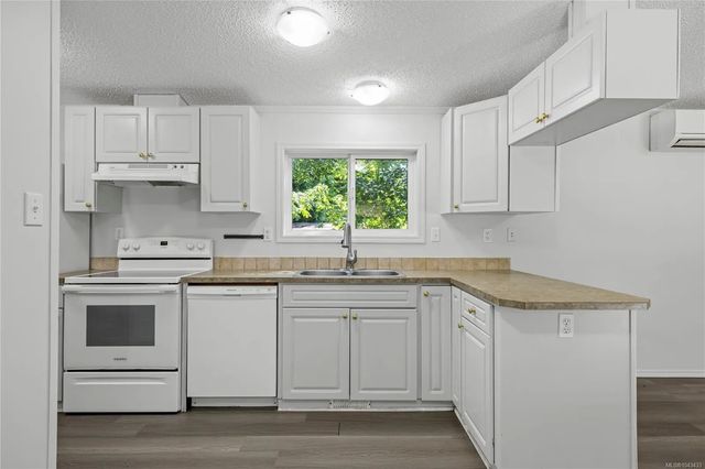 5 of 26 - 971 Douglas Ave 80, Nanaimo, BC