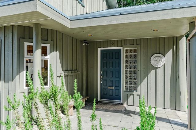 3 of 82 - 115 Grantville St, Salt Spring, BC