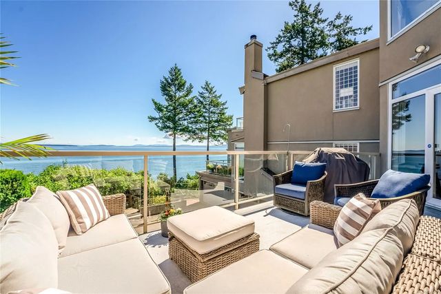 3 of 47 - 4771 Cordova Bay Rd 20, Saanich, BC