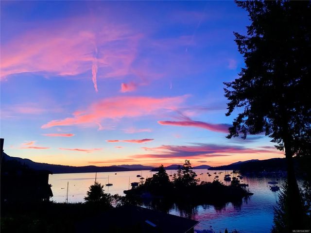 3 of 39 - 786 Sea Dr, Central Saanich, BC