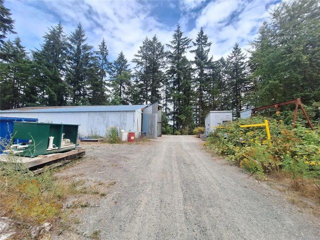 2 of 13 - 2935 Trans Canada Hwy, Nanaimo, BC