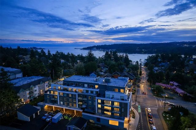 2 of 29 - 258 Helmcken Rd 212, View Royal, BC