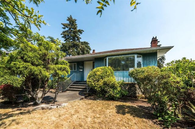 4 of 38 - 107 Kingham Pl, View Royal, BC