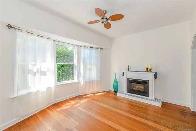 4 of 52 - 9899 Maple St, Chemainus, BC