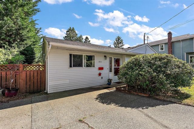 4 of 31 - 855 Sevenoaks Rd, Saanich, BC