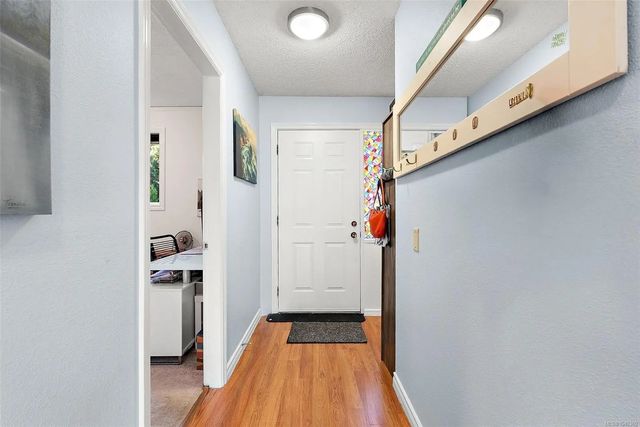 5 of 31 - 855 Sevenoaks Rd, Saanich, BC