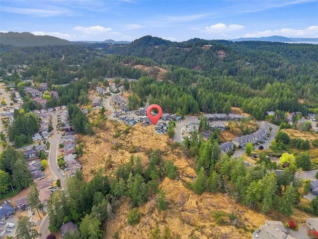4 of 9 - 103 Amphion Terr, Nanaimo, BC