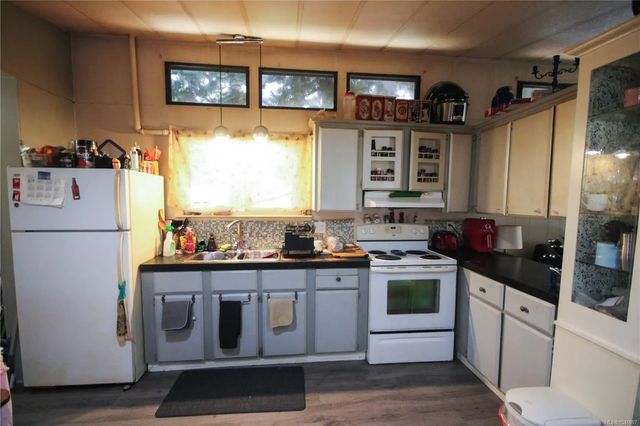 4 of 27 - 971 Douglas Ave 71, Nanaimo, BC