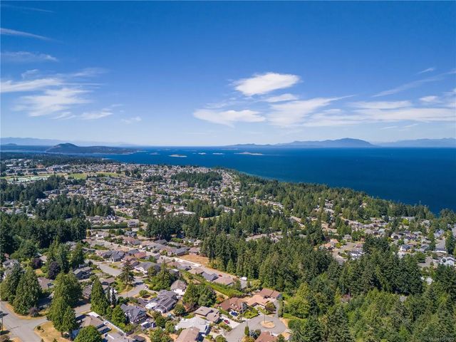 4 of 49 - 5650 Alder Way, Nanaimo, BC