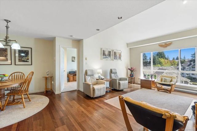 4 of 34 - 5620 Edgewater Lane 403, Nanaimo, BC