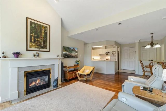 5 of 34 - 5620 Edgewater Lane 403, Nanaimo, BC