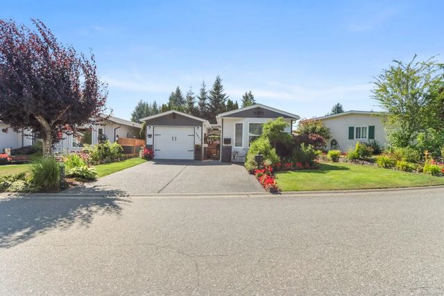 2 of 61 - 3871 King Arthur Dr, Nanaimo, BC