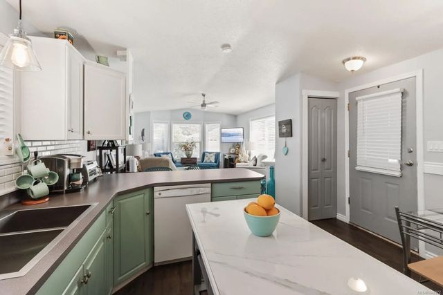 5 of 61 - 3871 King Arthur Dr, Nanaimo, BC