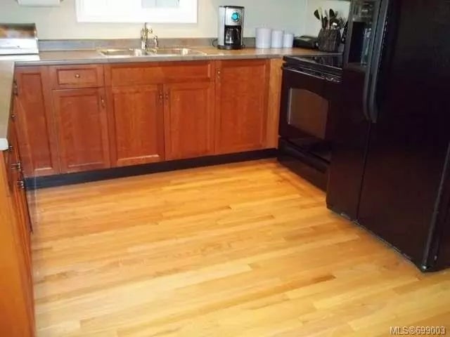 4 of 36 - 1433 Adelaide St, Crofton, BC