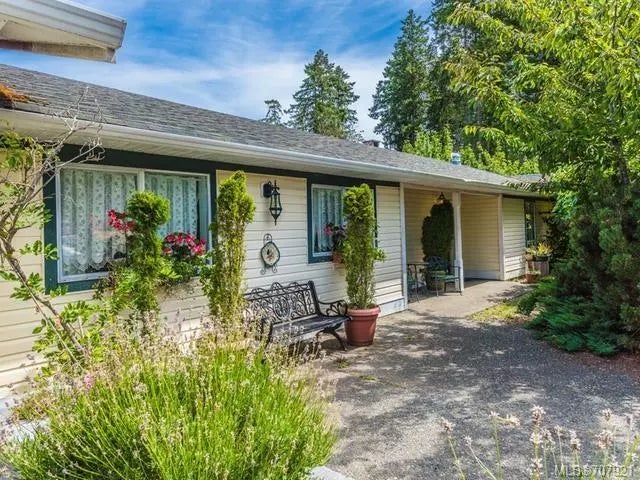 2 of 58 - 1289 Sophia Rd, Crofton, BC