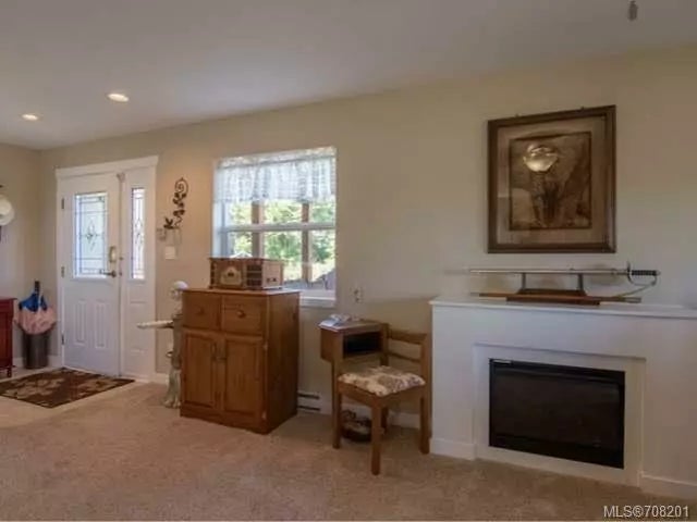 5 of 35 - 8025 Vye Rd, Crofton, BC