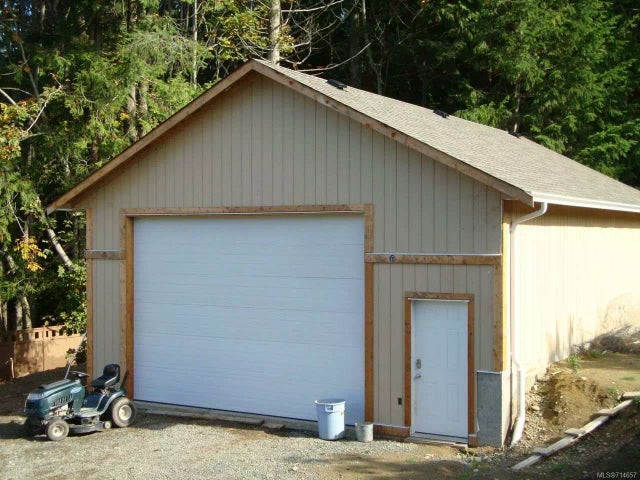 3 of 19 - 7995 Vye Rd, Crofton, BC